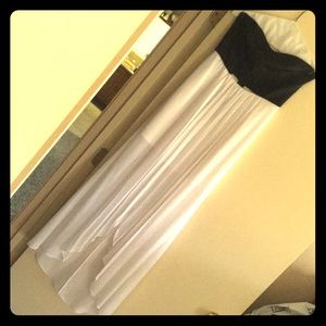 Black/white cutout cocktail dress size 6